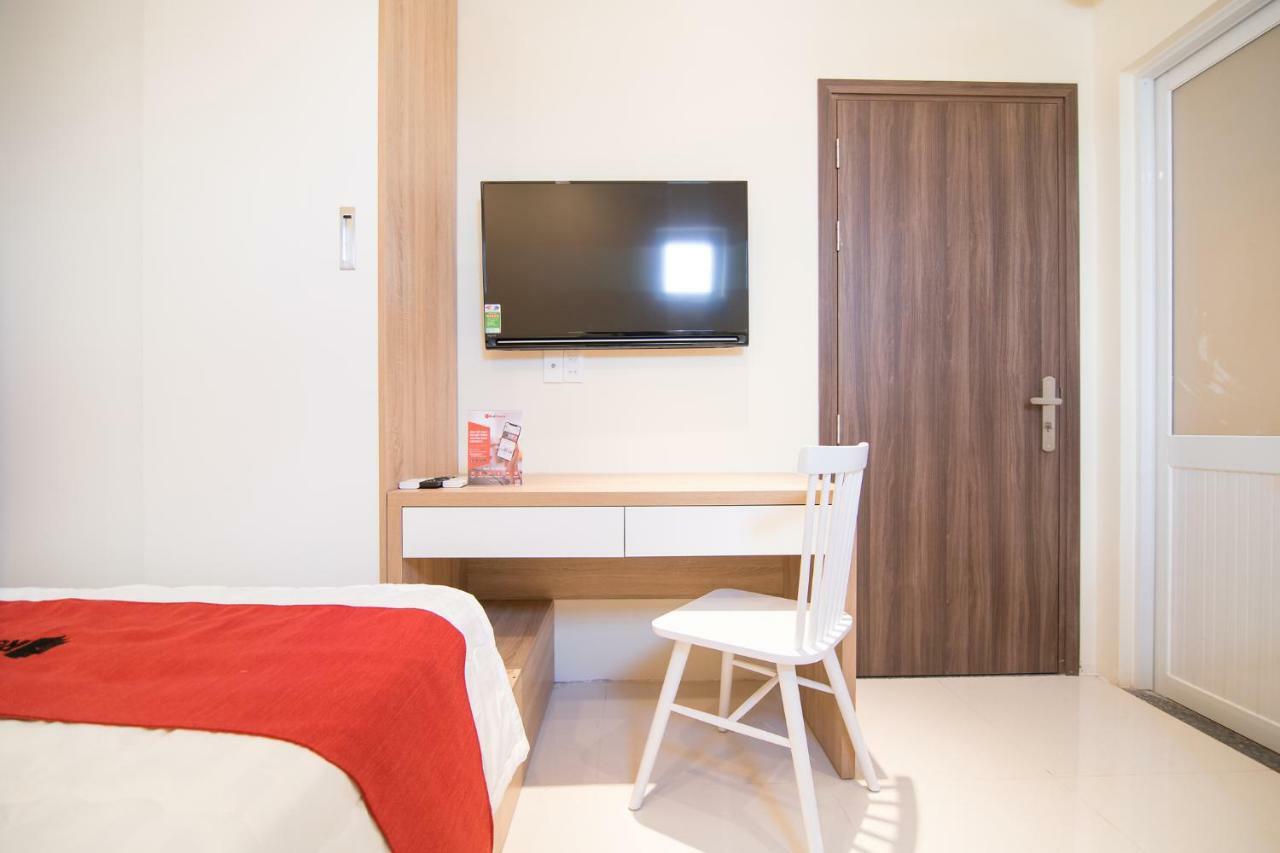Hotel Reddoorz Near Xo Viet Nghe Tinh Street à Hô Chi Minh-Ville Extérieur photo