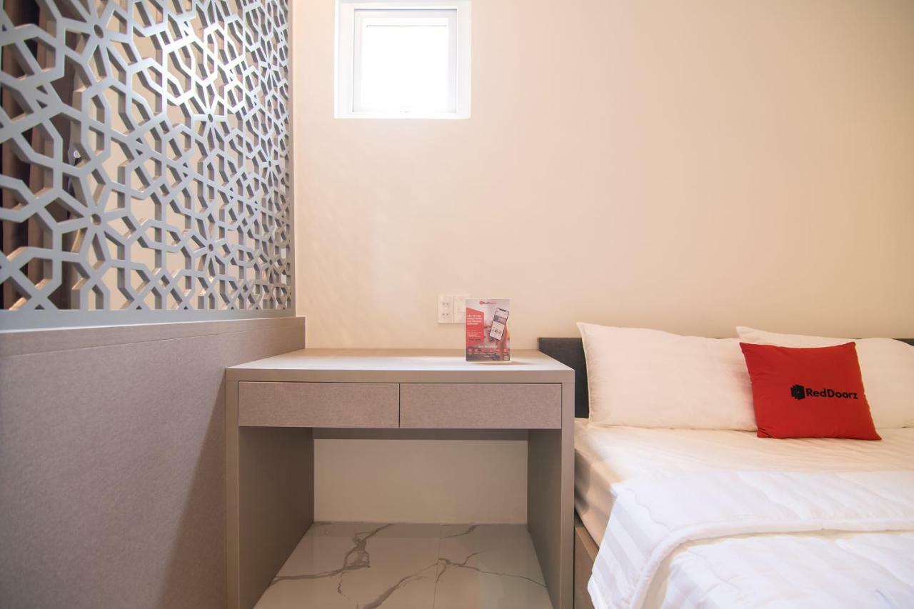 Hotel Reddoorz Near Xo Viet Nghe Tinh Street à Hô Chi Minh-Ville Extérieur photo