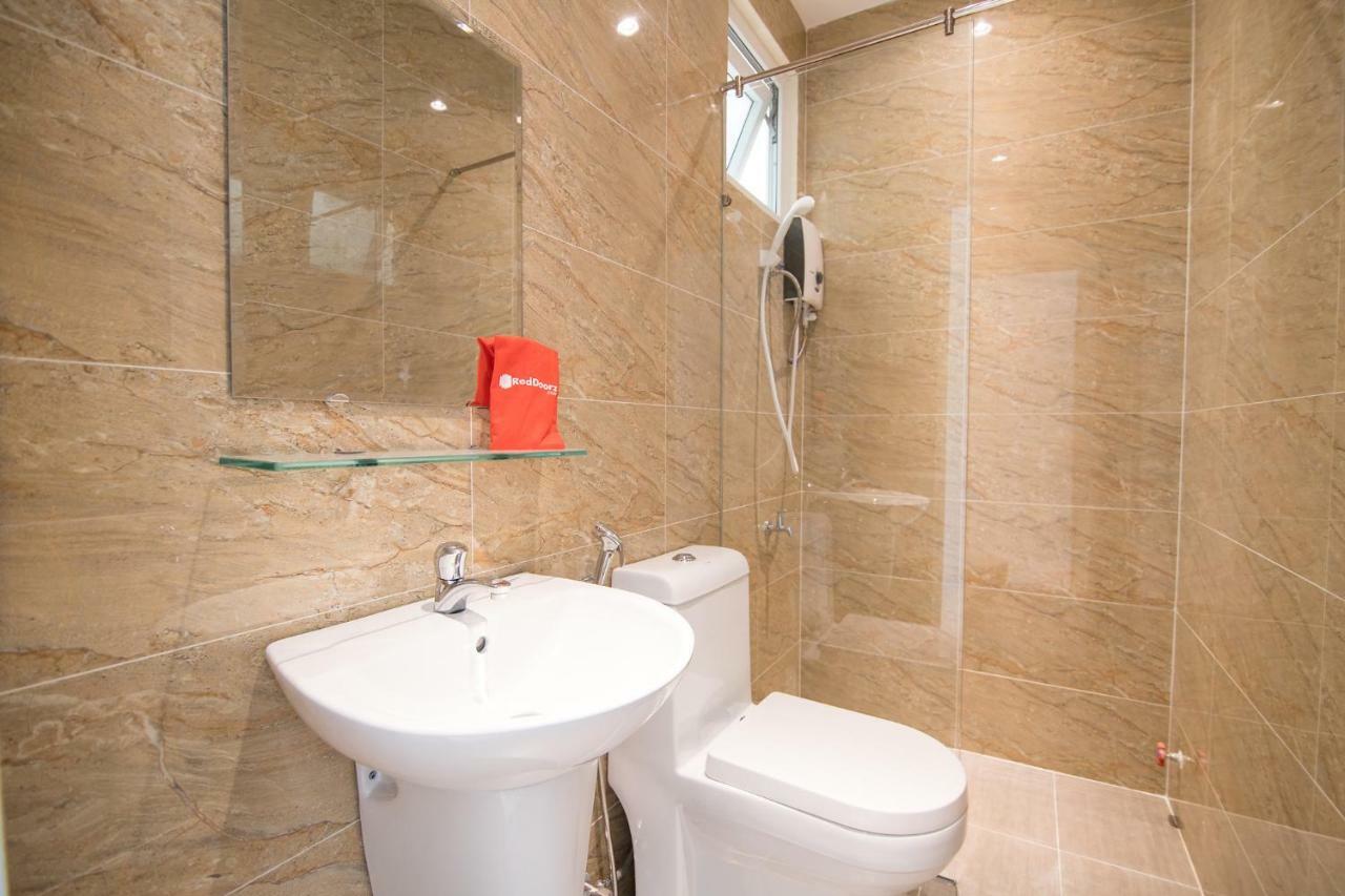 Hotel Reddoorz Near Xo Viet Nghe Tinh Street à Hô Chi Minh-Ville Extérieur photo